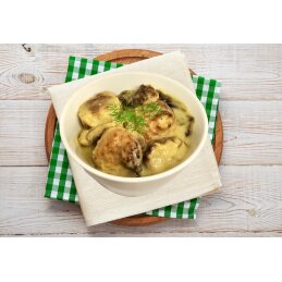 Vištienos kukuliai pievagrybių padaže