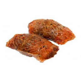 Karštai rūkyti Atlantinių lašišų suktinukai su prieskoniais