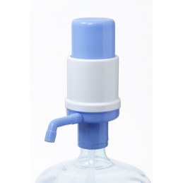 Rankinė vandens  pompa